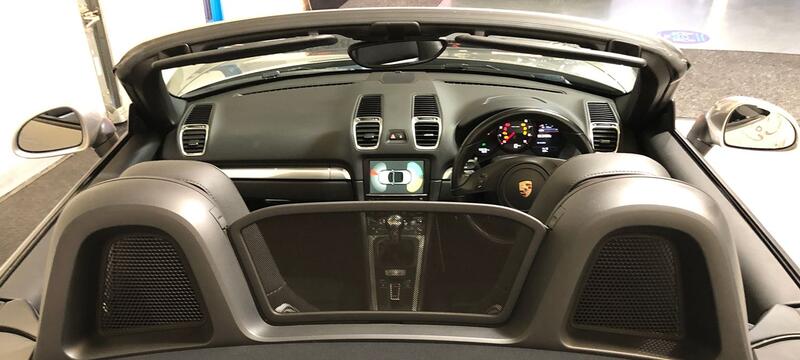 PORSCHE BOXSTER