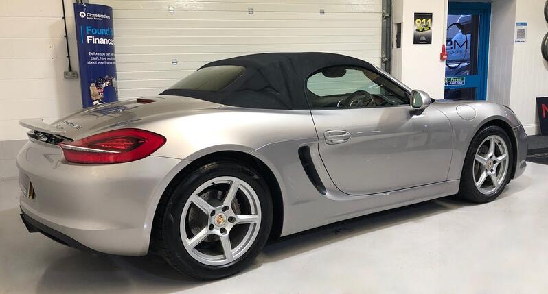 PORSCHE BOXSTER
