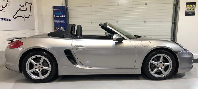 PORSCHE BOXSTER