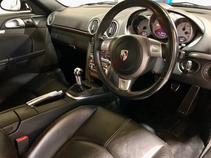 PORSCHE CAYMAN