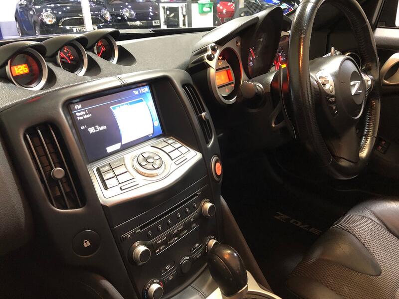 NISSAN 370Z