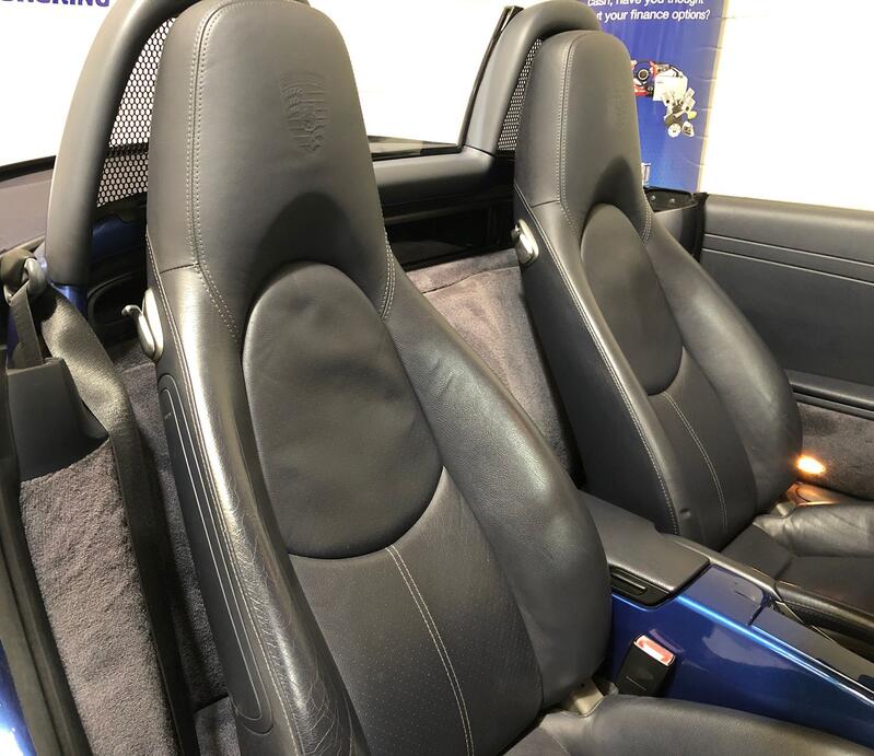 PORSCHE BOXSTER