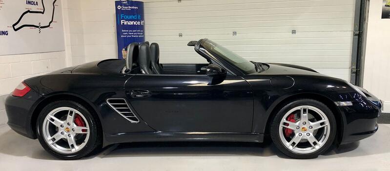 PORSCHE BOXSTER