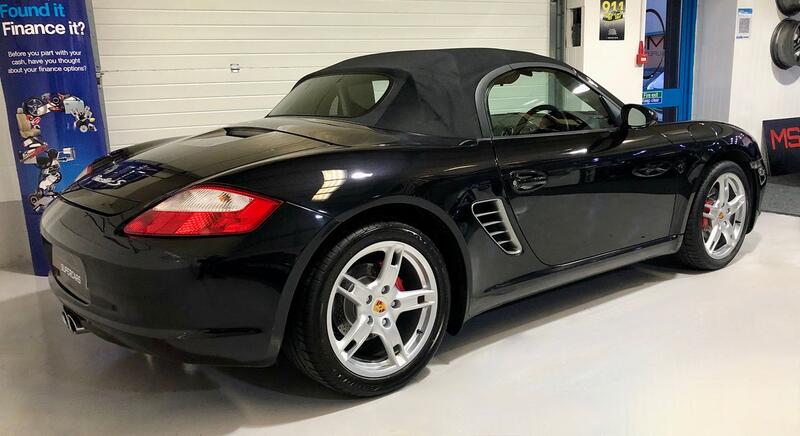 PORSCHE BOXSTER