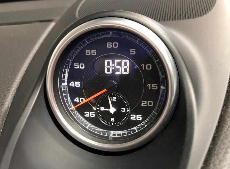 PORSCHE 718