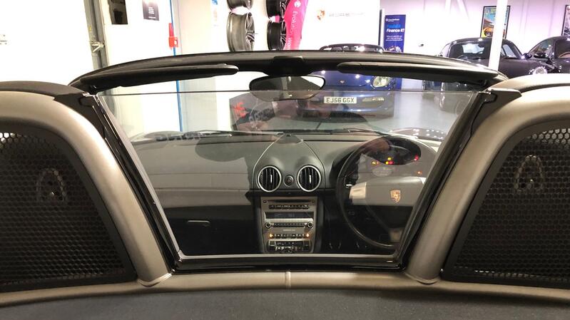 PORSCHE BOXSTER