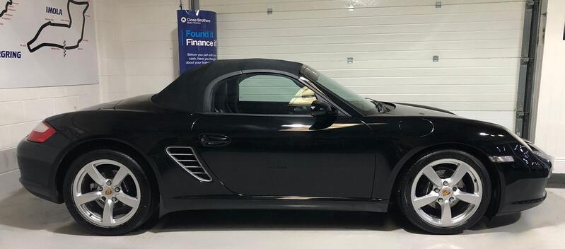 PORSCHE BOXSTER