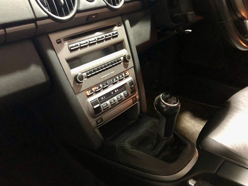 PORSCHE BOXSTER