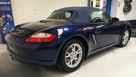 PORSCHE BOXSTER