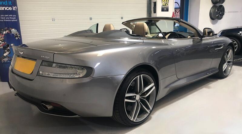 ASTON MARTIN VIRAGE