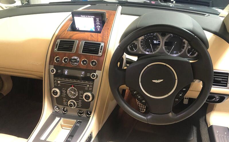 ASTON MARTIN VIRAGE