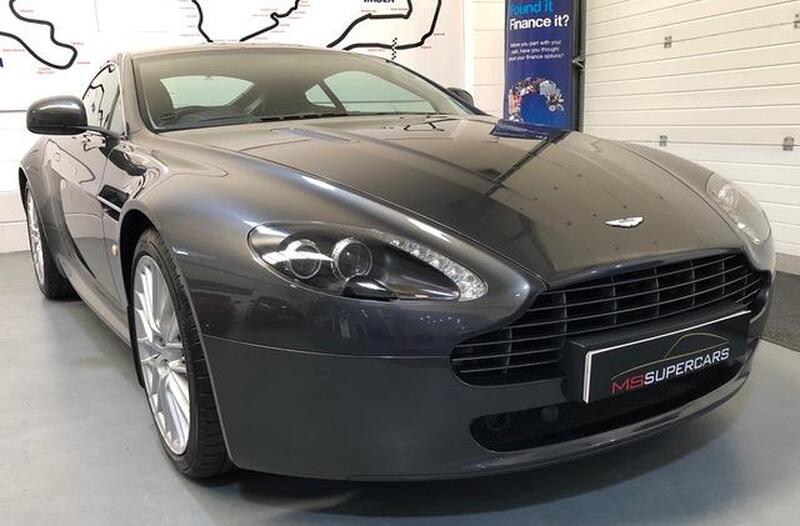 ASTON MARTIN VANTAGE