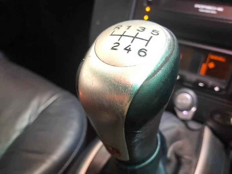 PORSCHE 911