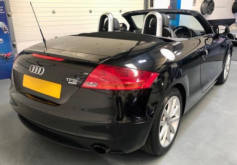AUDI TT