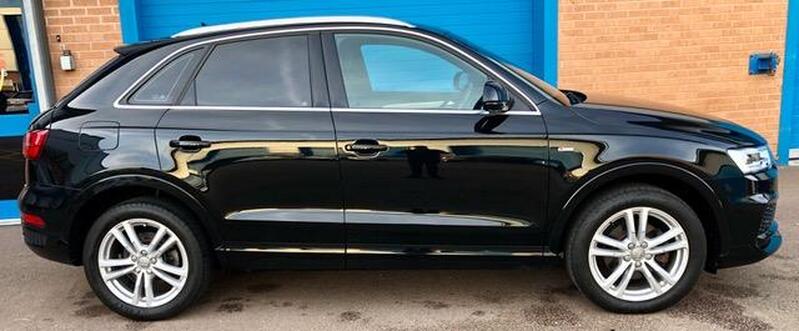 AUDI Q3