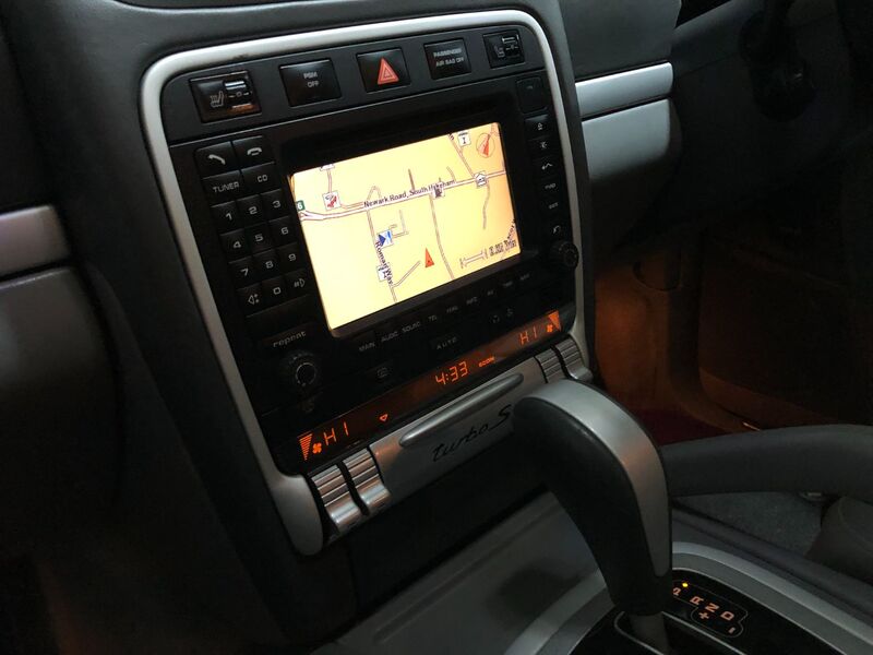 PORSCHE CAYENNE