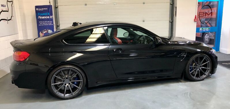 BMW 4 SERIES