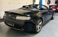ASTON MARTIN VANTAGE