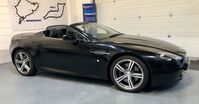ASTON MARTIN VANTAGE
